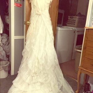 Vintage wedding dress